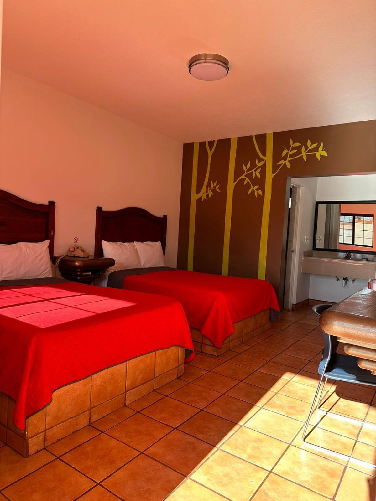 Hotel Colonial De Nogales Nogales  Bagian luar foto