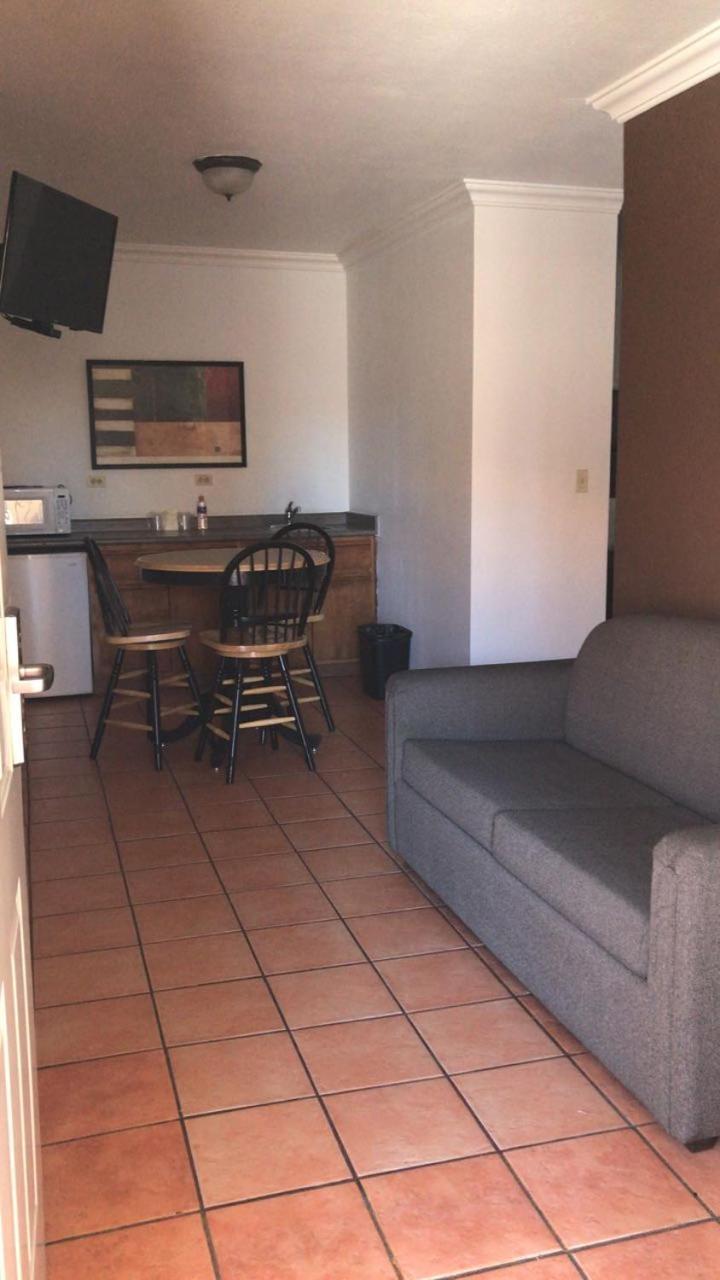 Hotel Colonial De Nogales Nogales  Bagian luar foto